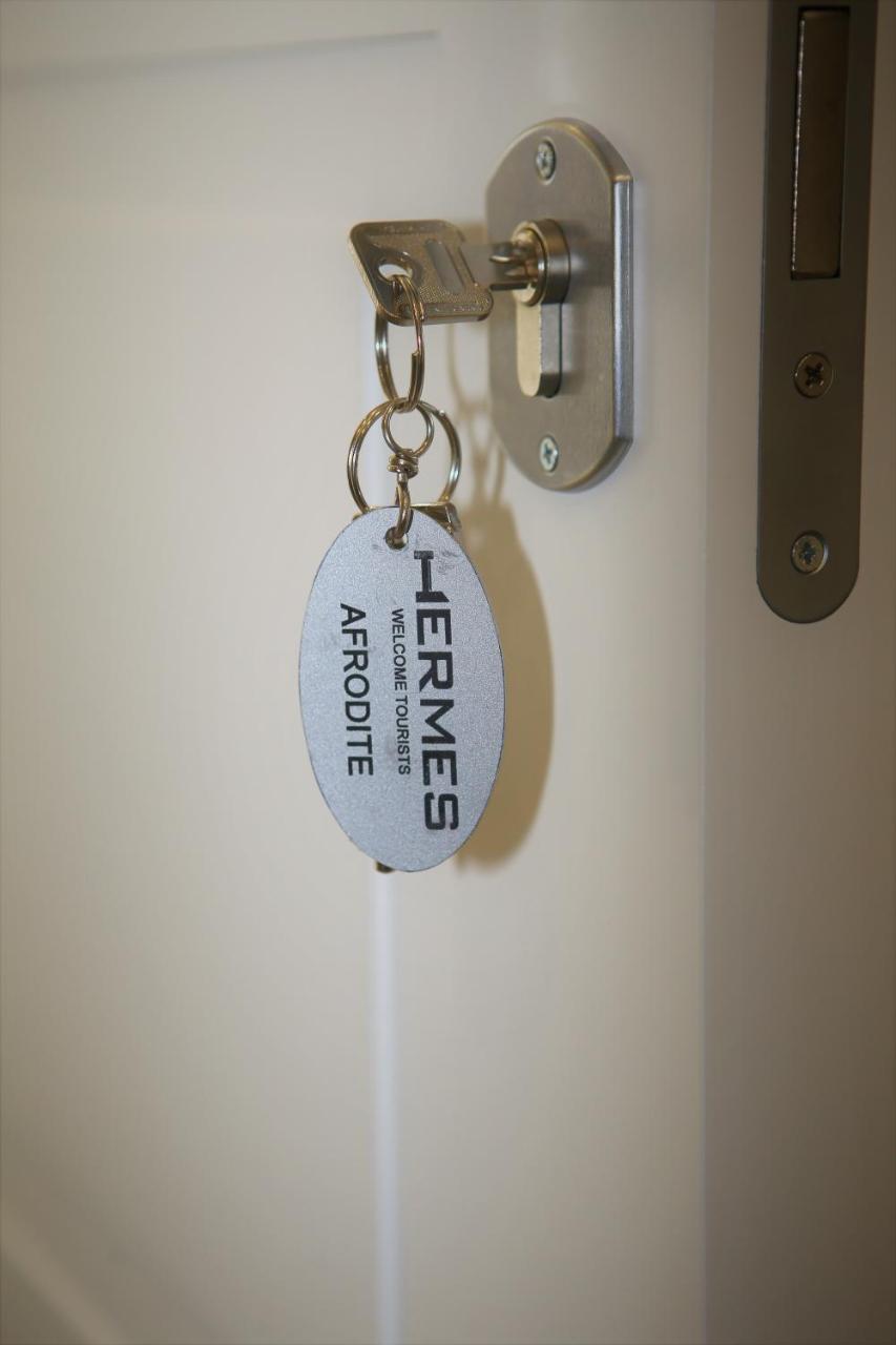 Hermes Rooms For Tourists Napoli Eksteriør billede