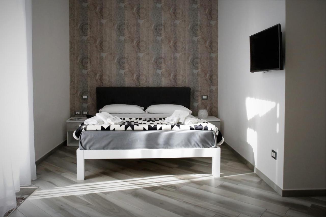 Hermes Rooms For Tourists Napoli Eksteriør billede